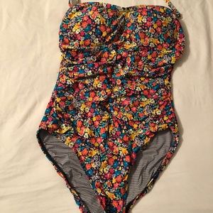 One piece floral swimsuit